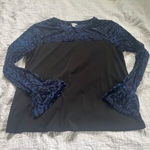 Cato Blue and Black Velvet Top